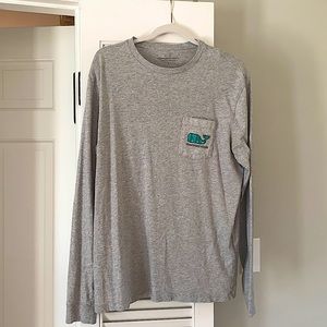 Vineyard Vines Men’s long-sleeved pocket tee